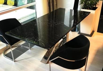 Столешница из мрамора Неро Маркина